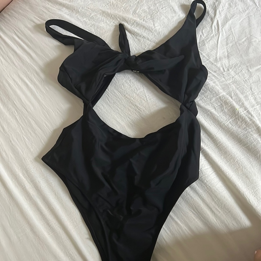 Tag is off but never worn